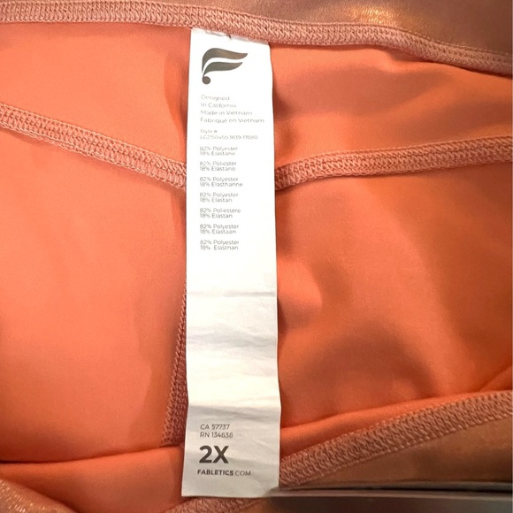 Fabletics High Waisted Pocket Iridescent Luxe 7/8 Leggings Plus Size 2X GUC - Picture 5 of 7